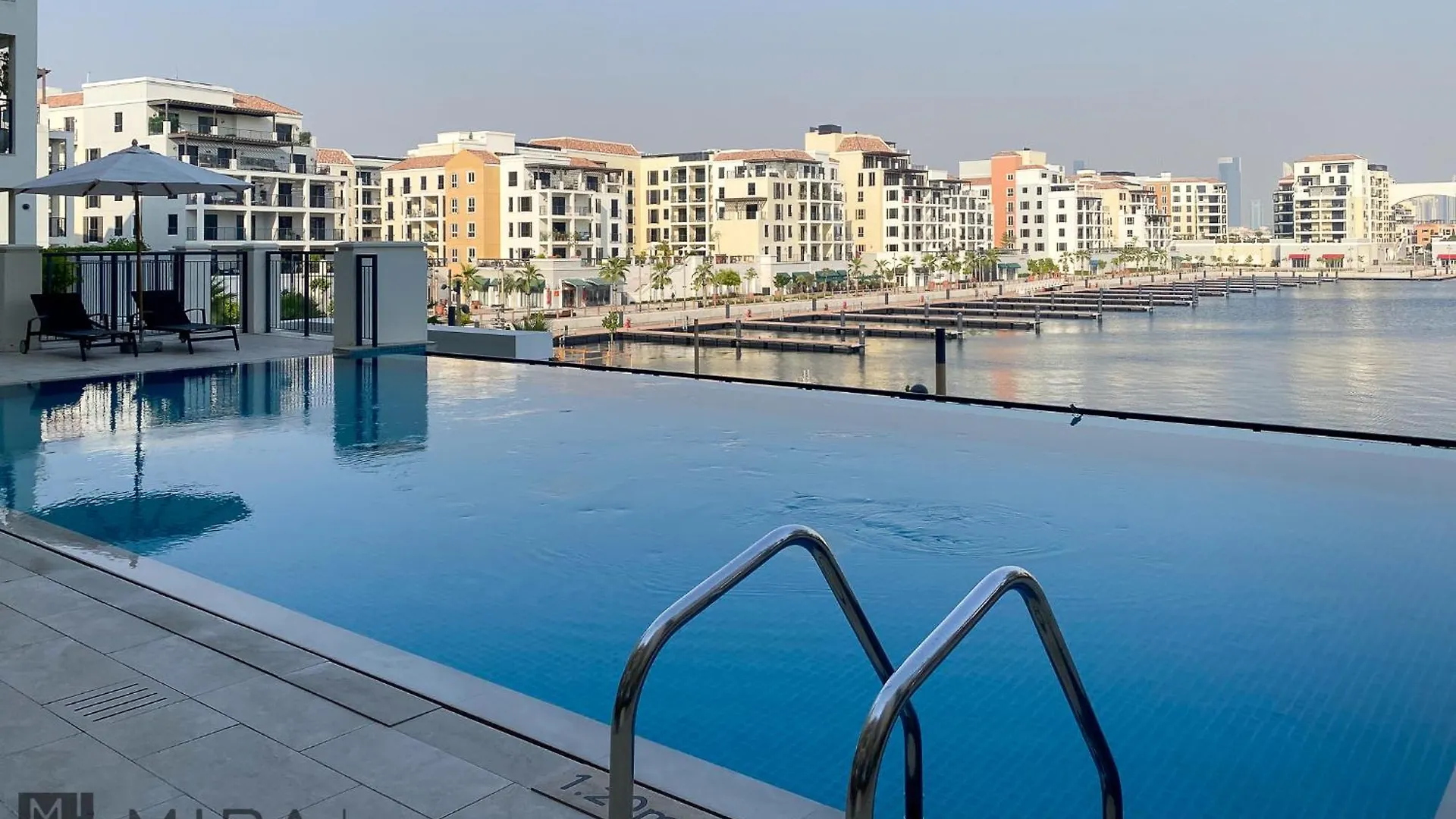 Mira Holiday Homes - Luxury 2 Bedroom In Le Pont Dubai